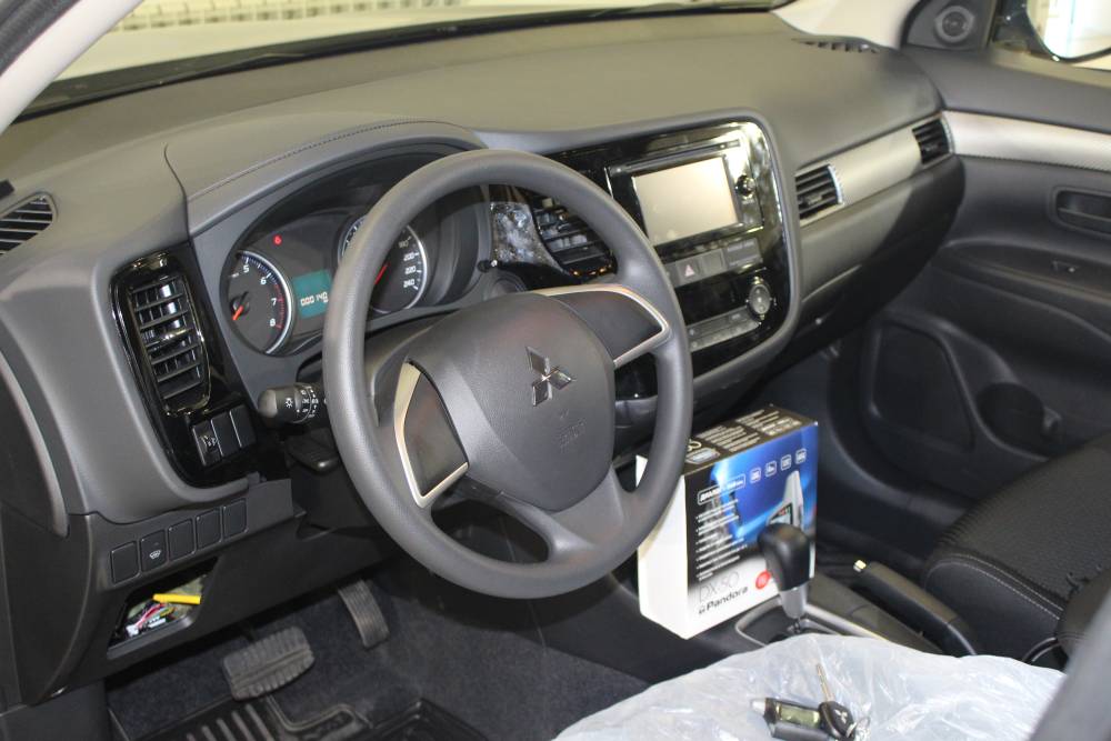 Установка автосигнализации Pandora DX-50 на Mitsubishi Outlander
